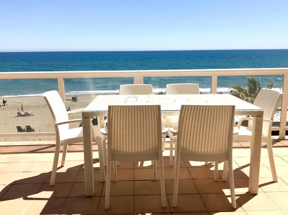 Beachfront Apartment In La Cala De Mijas Εξωτερικό φωτογραφία