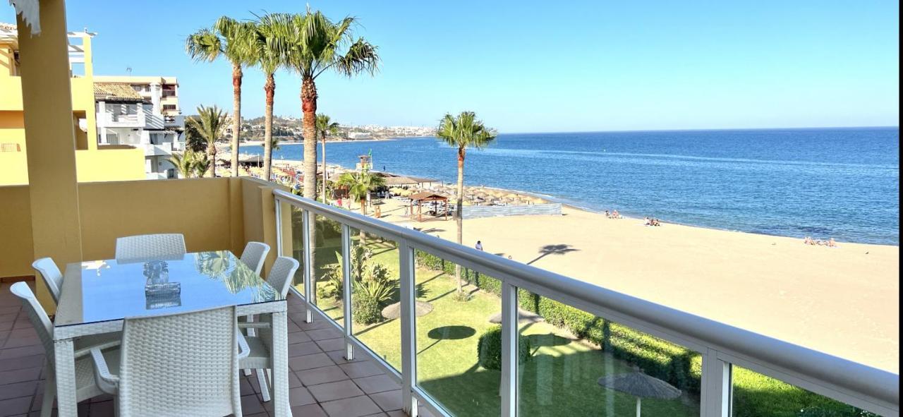 Beachfront Apartment In La Cala De Mijas Εξωτερικό φωτογραφία