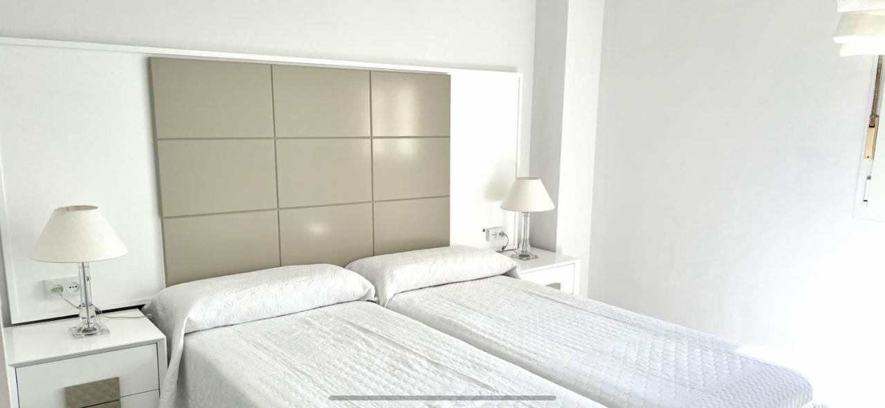 Beachfront Apartment In La Cala De Mijas Εξωτερικό φωτογραφία